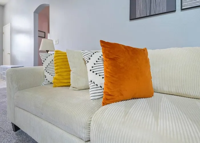 Modern Comfort Stylish 3br Getaway Ferienhaus