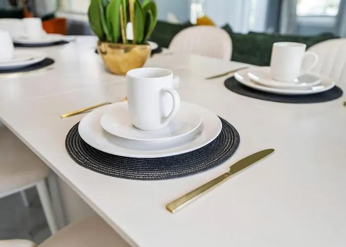 Modern Comfort Stylish 3br Getaway Ferienhaus *