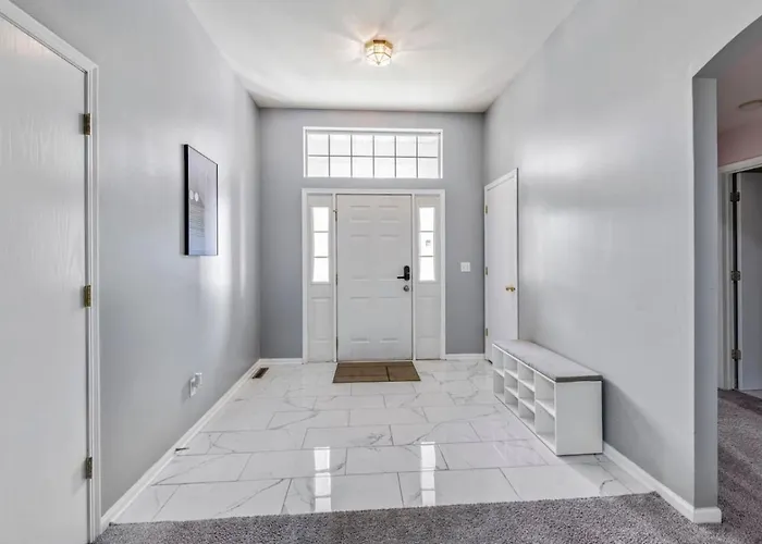 Modern Comfort Stylish 3br Getaway Ferienhaus